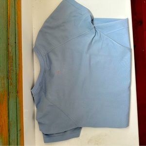 Baby blue swirly tech